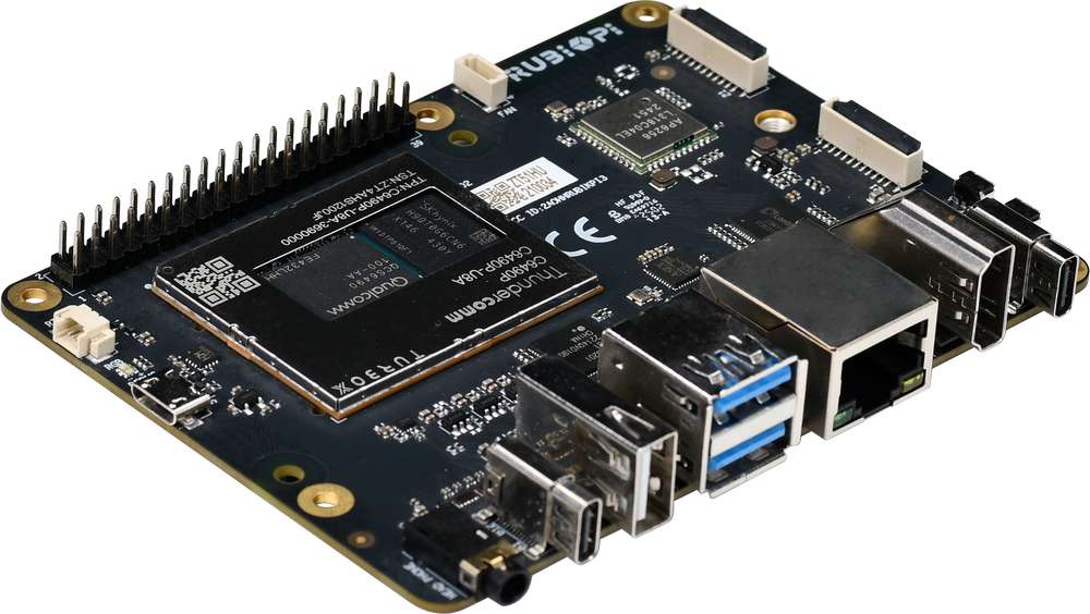 魔方派 3 开发板俯视图